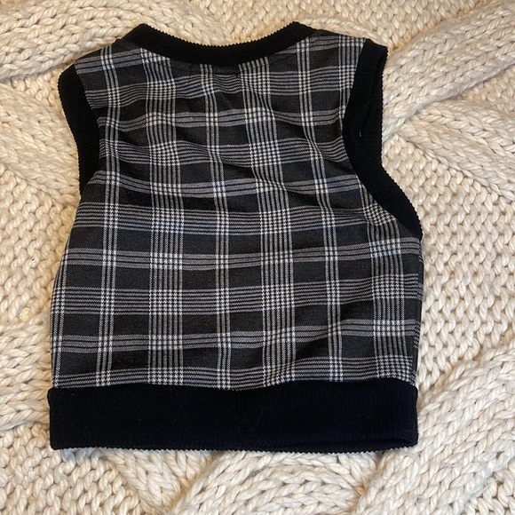 Top - Picture 2 of 2